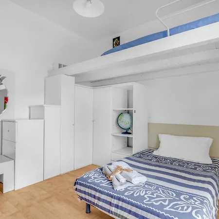 Ampia Dimora A Con Parcheggio E Giardino Apartment Salo