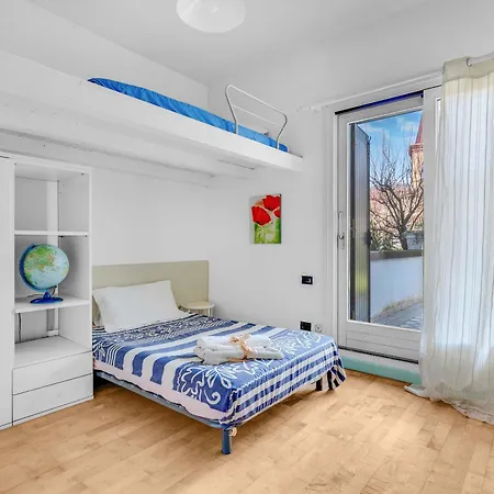 Apartment Ampia Dimora A Con Parcheggio E Giardino *